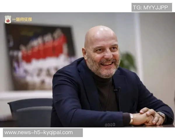 塞尔维亚男篮迎来新任主教练阿里姆皮耶维奇展现年轻活力 塞尔维亚男篮迎来新任主教练阿里姆皮耶维奇展现年轻活力