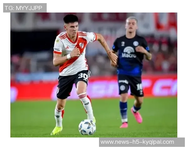 皇马最新训练动态马斯坦托诺全员合练赫伊森阿拉巴进行室内训练 皇马最新训练动态马斯坦托诺全员合练赫伊森阿拉巴进行室内训练